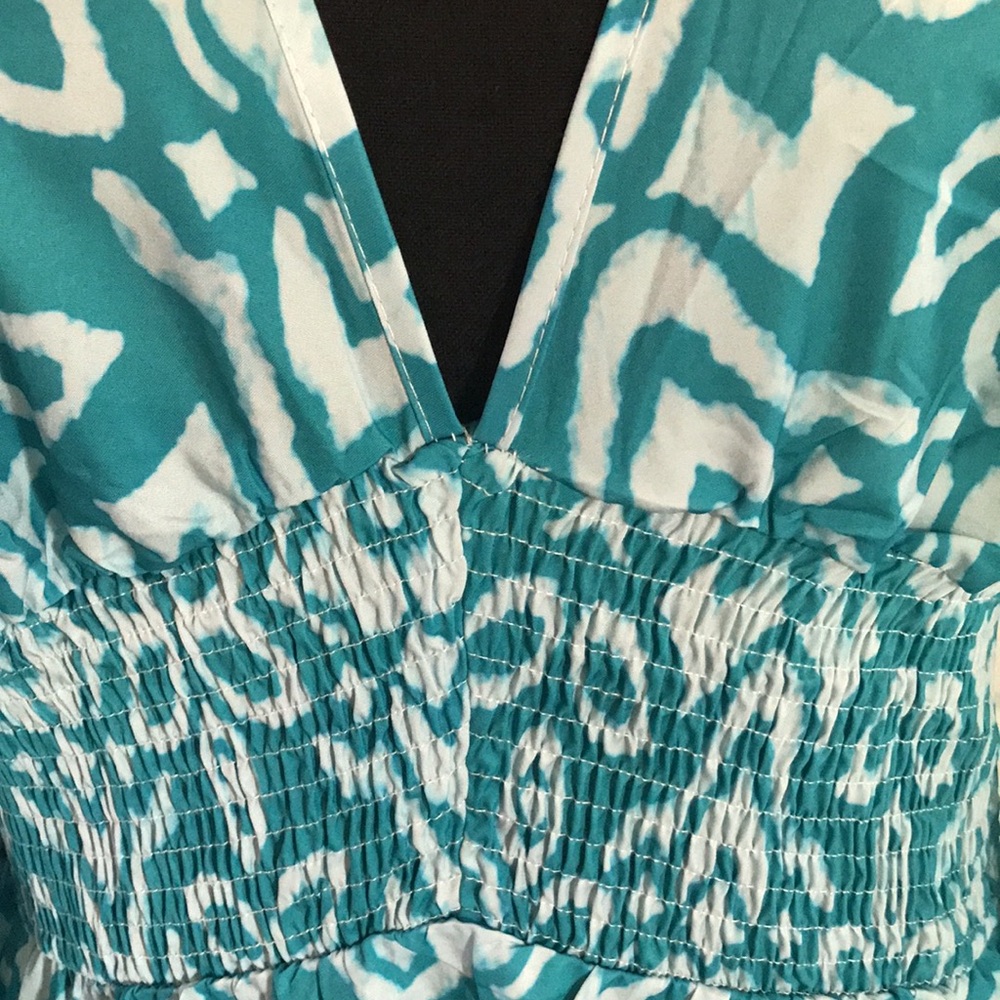 Dress - Picture 4 of 6